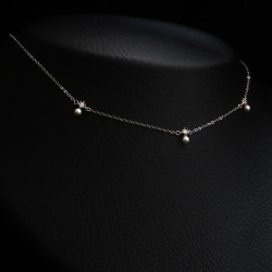 silver necklace with pearls and cubic zirconia stones 2