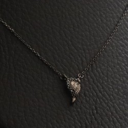 κολιε κρεμαστο με μαυρα ζιργκον 2