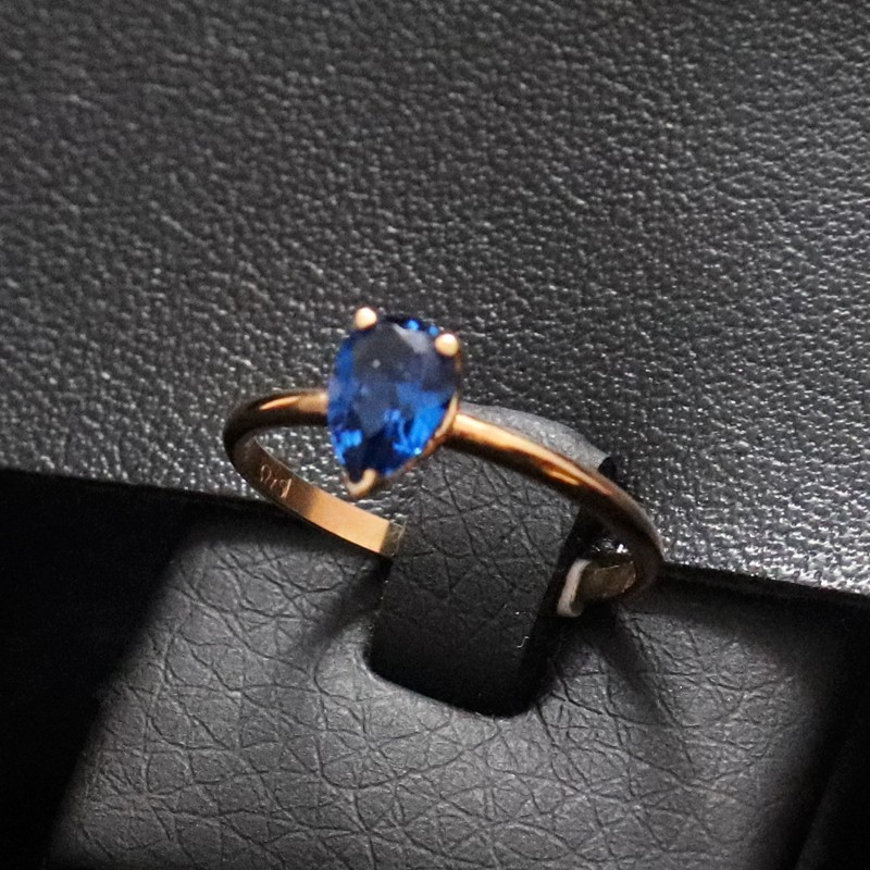 sapphire ring