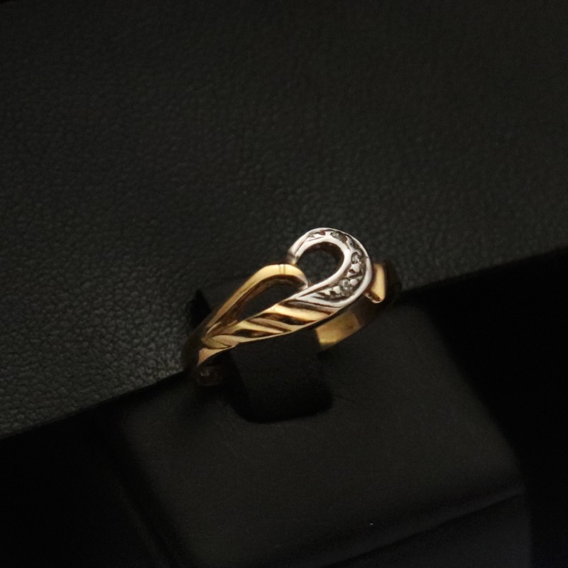 χρυσο δαχτυλιδι με πετρες ζιργκον