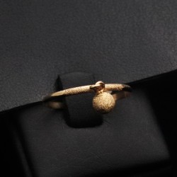gold ring with pendant stone