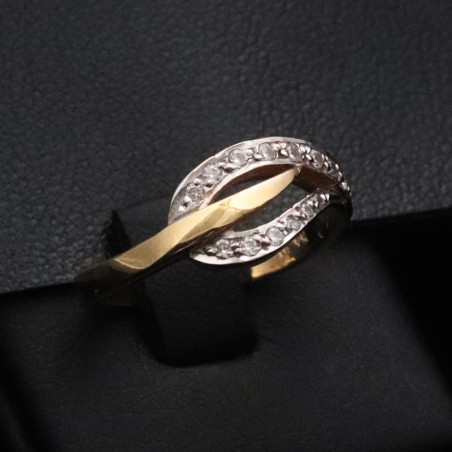 gold ring with cubic zirconia stones