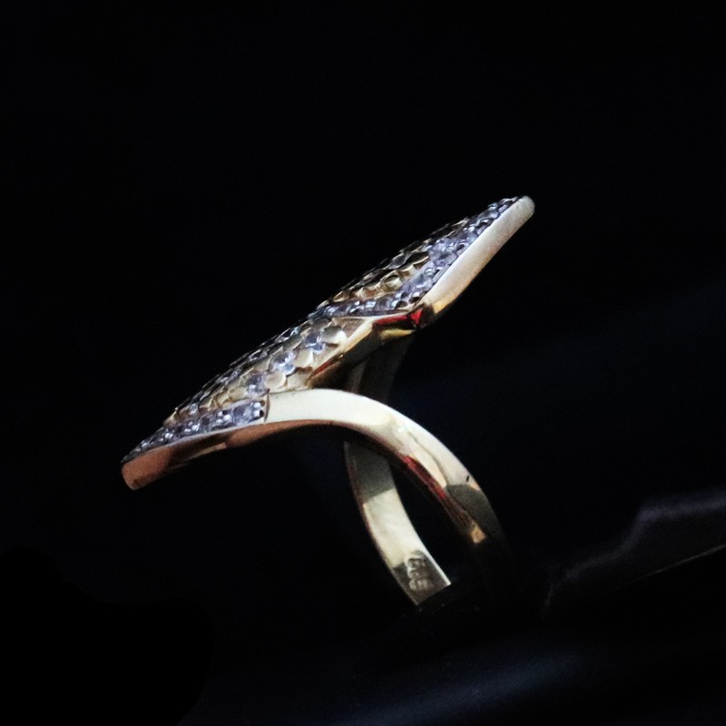 δαχτυλιδι χρυσο με πετρες ζιργκον