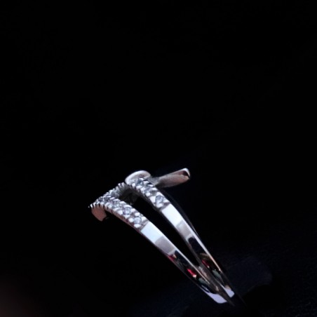 white gold ring with cubic zirconia stones