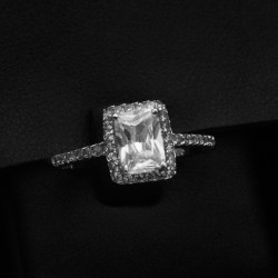 single stone ring with cubic zirconia stones