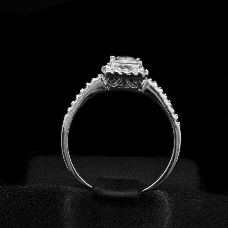 single stone ring with cubic zirconia stones
