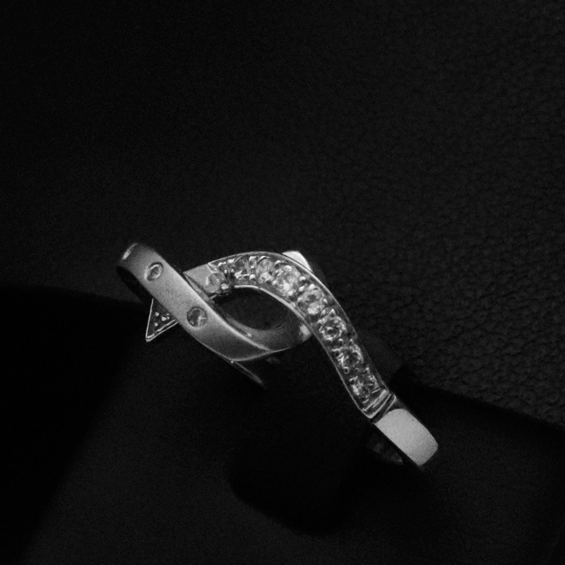 white gold ring with cubic zirconis stones