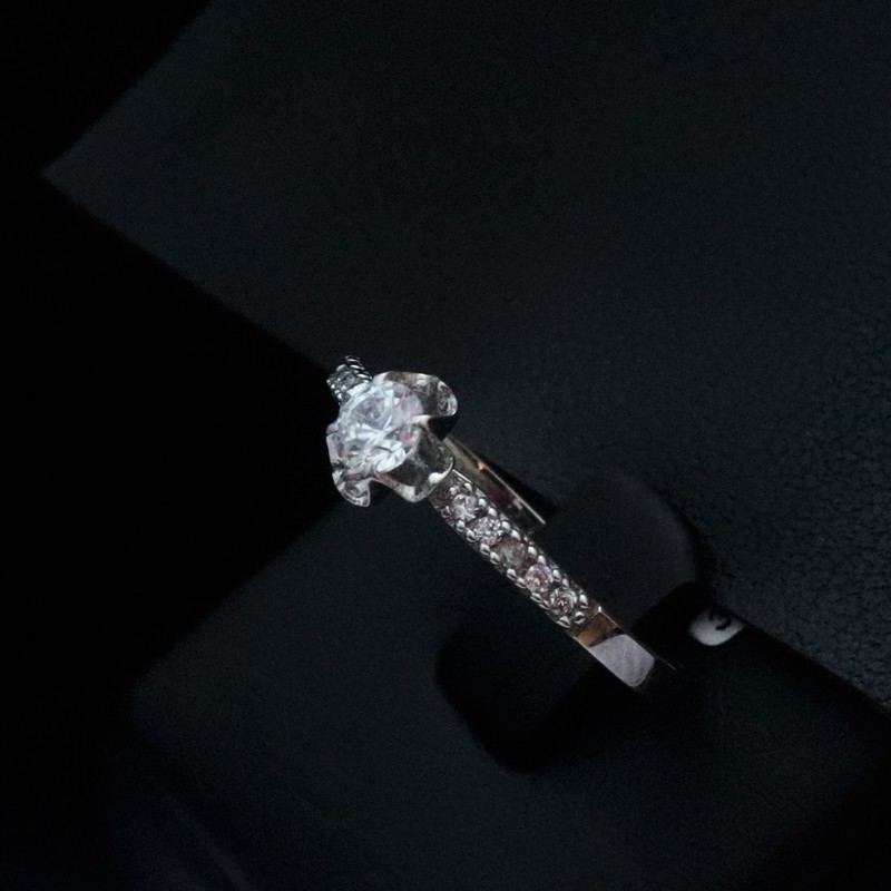 white gold ring with cubic zirconia stones