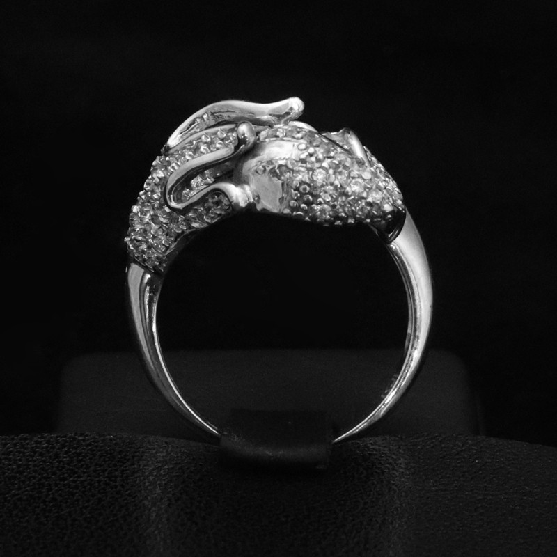 White gold ring with cubic zirconia stone