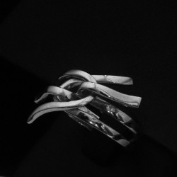 white gold ring with patterns 2