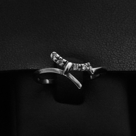 white gold ring with cubic zirconia stones