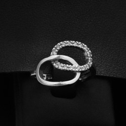 white gold ring with cubic zirconia stones