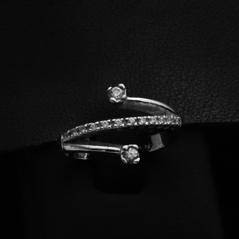 white gold ring with cubic zirconia stones