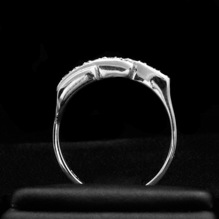 white gold ring with cubic zirconia stones
