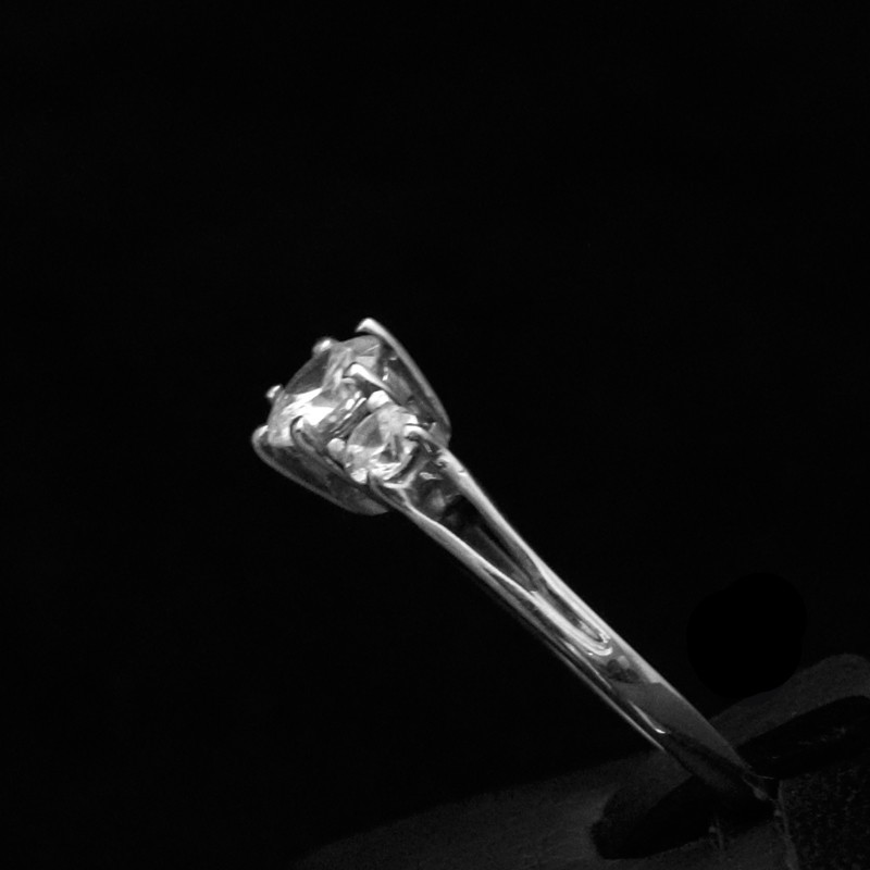 white gold ring with cubic zirconia stones