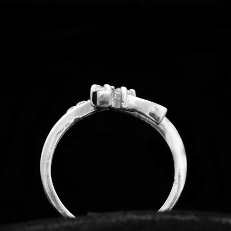 white gold ring with cubic zirconia stones