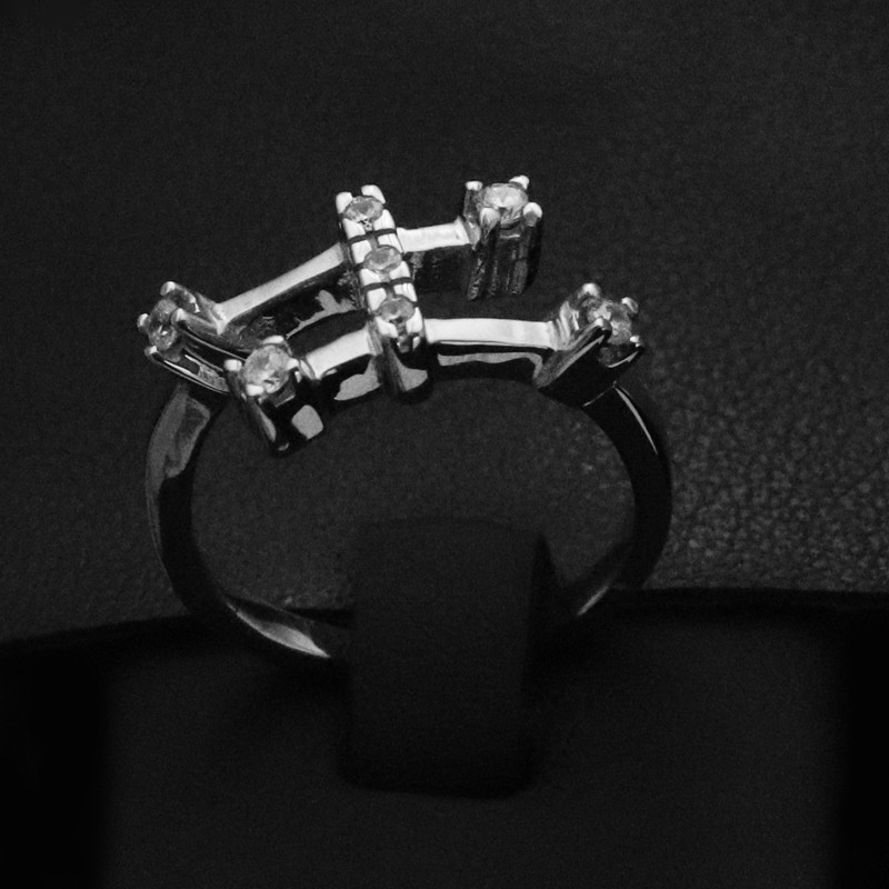 white gold ring with cubic zirconia stones