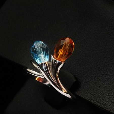 Λευκοχρυσο δαχτυλιδι με πετρα ακουαμαριν και citrine