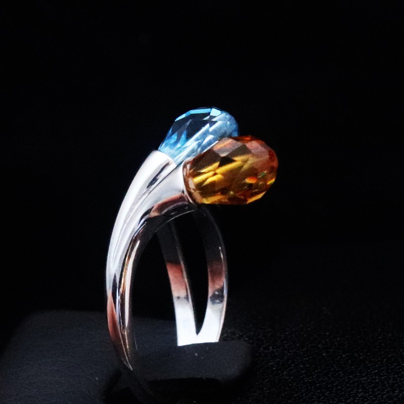 Λευκοχρυσο δαχτυλιδι με πετρα ακουαμαριν και...