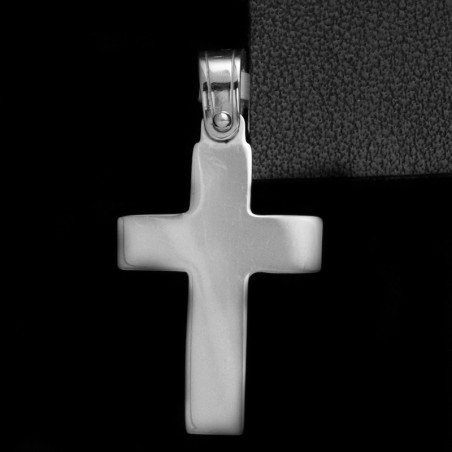 white gold cross with daisy design in the center