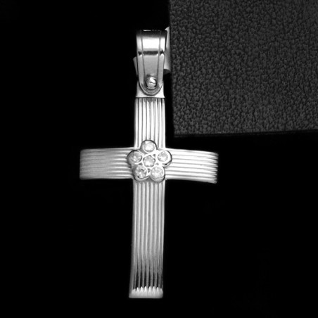 white gold cross with daisy design in the center