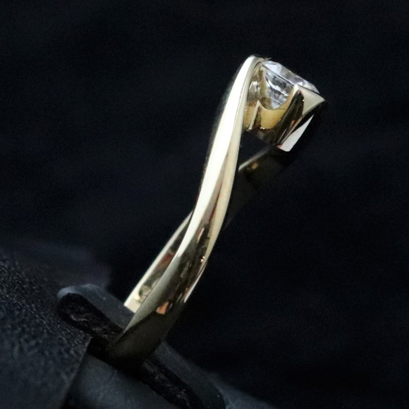 golden ring for woman cubic zirconia