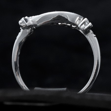 white gold ring with cubic zirconia stones