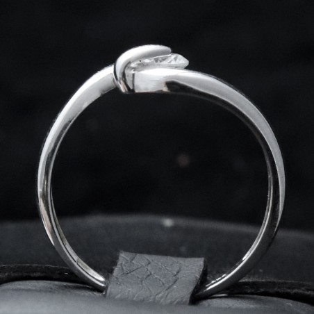 white gold ring with cubic zirconia