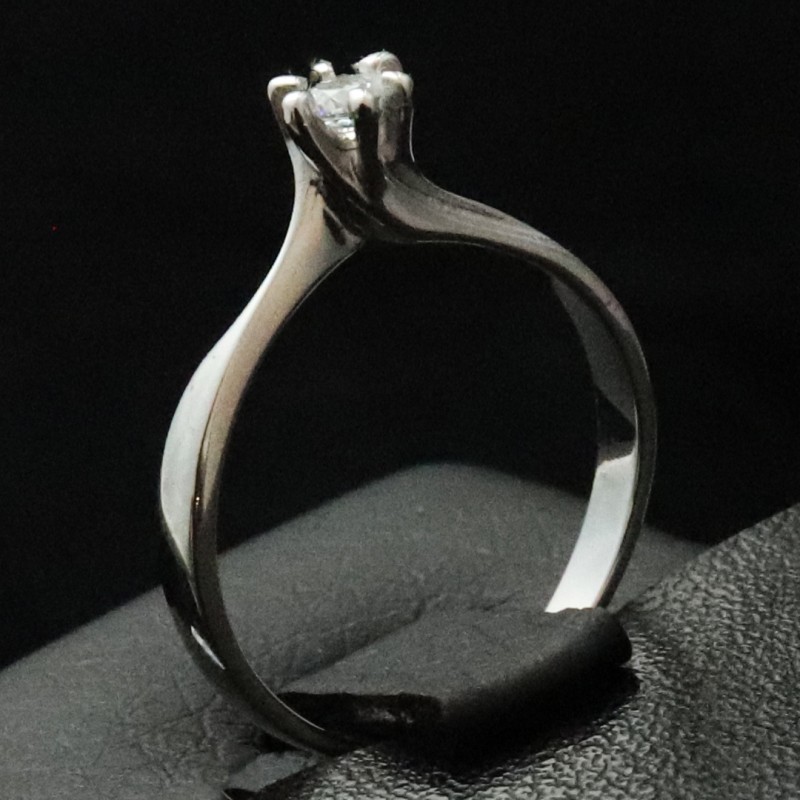 white gold womens ring with cubic zirconia