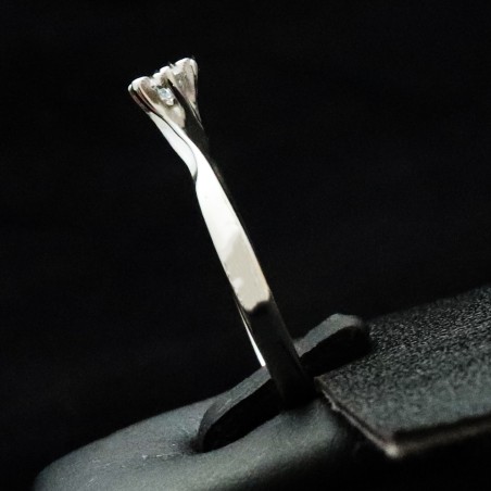 white gold womens ring with cubic zirconia