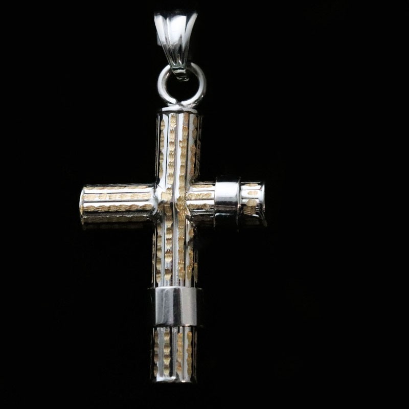 χρυσος σταυρος με σχεδιο