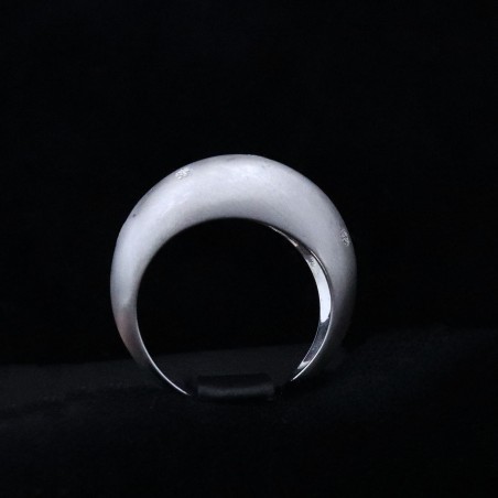 λευκοχρυσο ματ δαχτυλιδι με πετρες ζιργκον