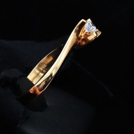 χρυσο μονοπετρο με πετρα ζιργκον