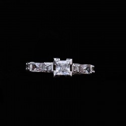 white gold single stone ring 2