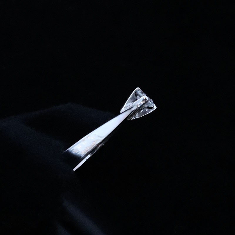 single stone ring with cubic zirconia stone