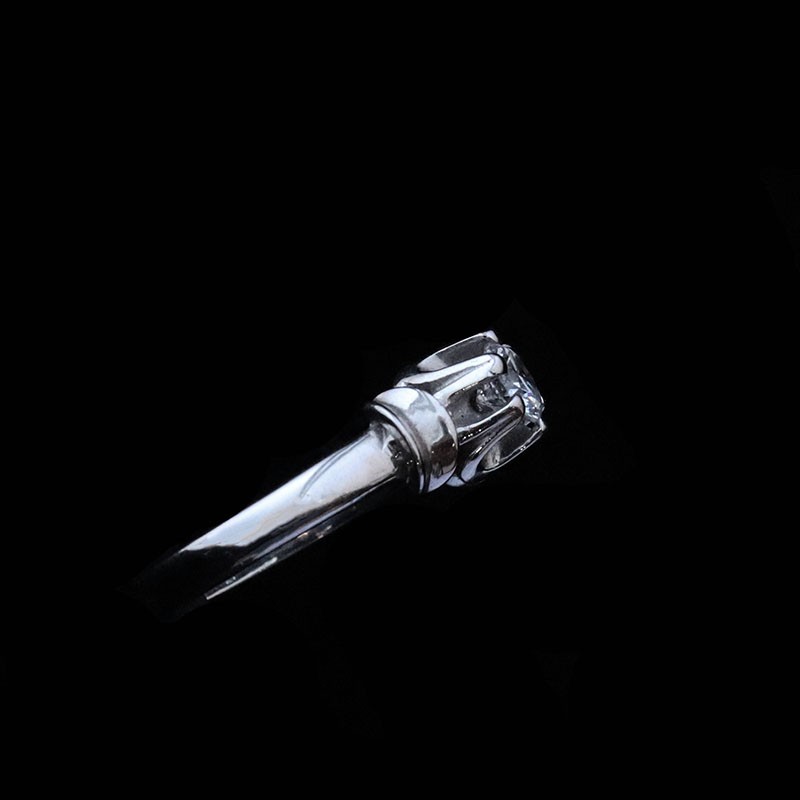 white gold ring with cubic zirconia stone