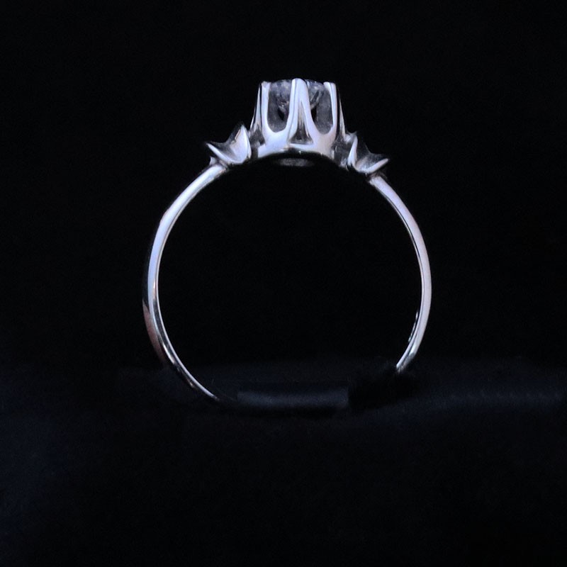 white gold ring with cubic zirconia stone
