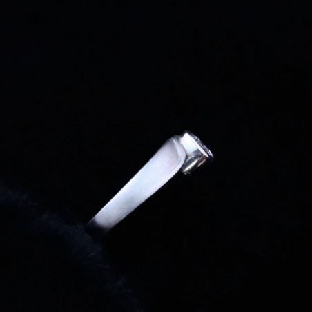 white gold ring with cubic zirconia stone