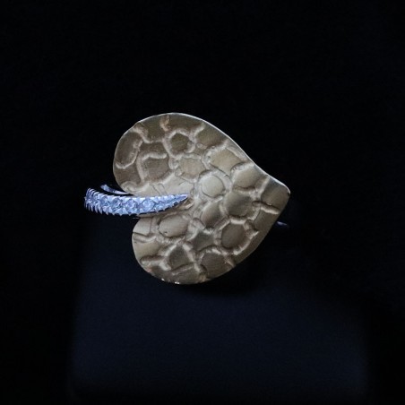 gold ring with heart design
