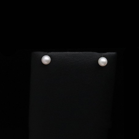 white gold earrings with pearl