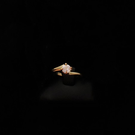 gold monolith with zircon