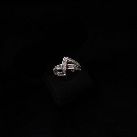 white gold ring with zircon stones