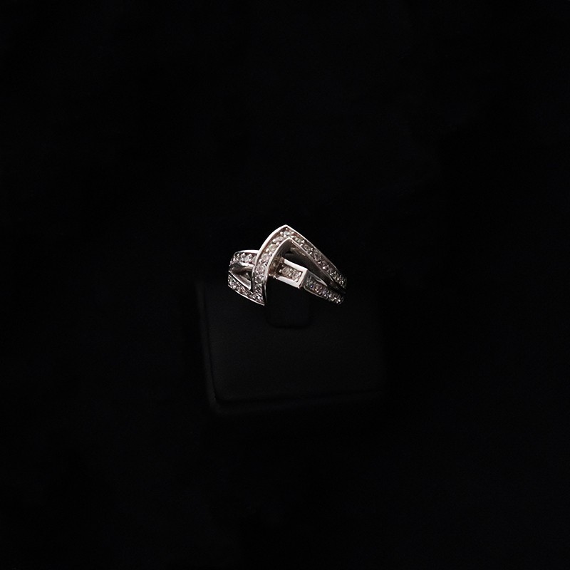 white gold ring with zircon stones