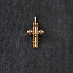 σταυρος ξυλινος επιχρυσωμενος 2