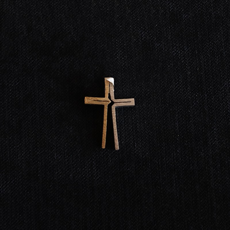 σταυρος σπαστος επιχρυσωμενος