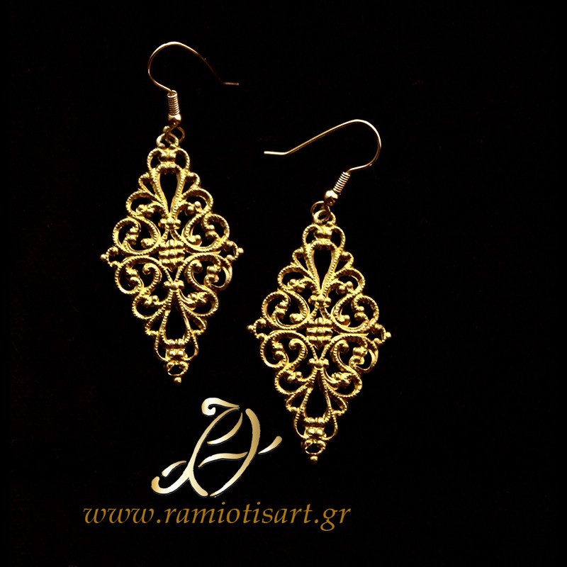 vintage earrings romantic lace design MATERIAL BRONZE YOUR BUDJET UP TO 50 EURO Color Bronze