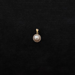 κρεμαστο λαιμου με μαργαριρι