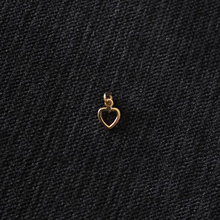 golden pendant heart