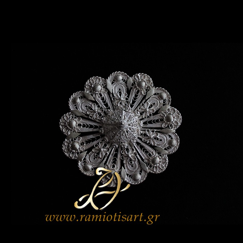 pontian headdress with filigree decoration