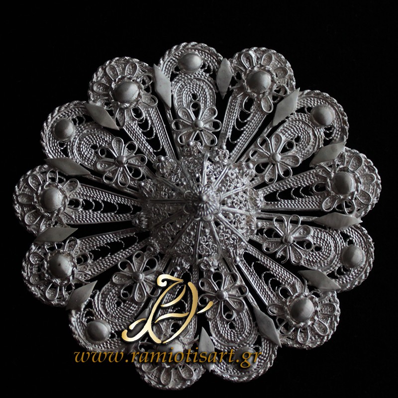 pontian headdress with filigree decoration